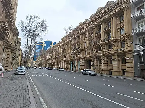 Satılır 4 otaqlı mənzil 120 m² — Bakı, Sahil qəs. 4 otaq 120.00 m²