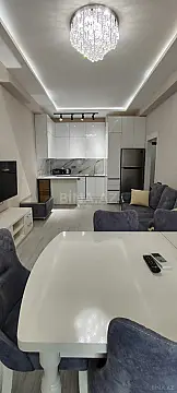 Satılır 2 otaqlı mənzil 73 m²