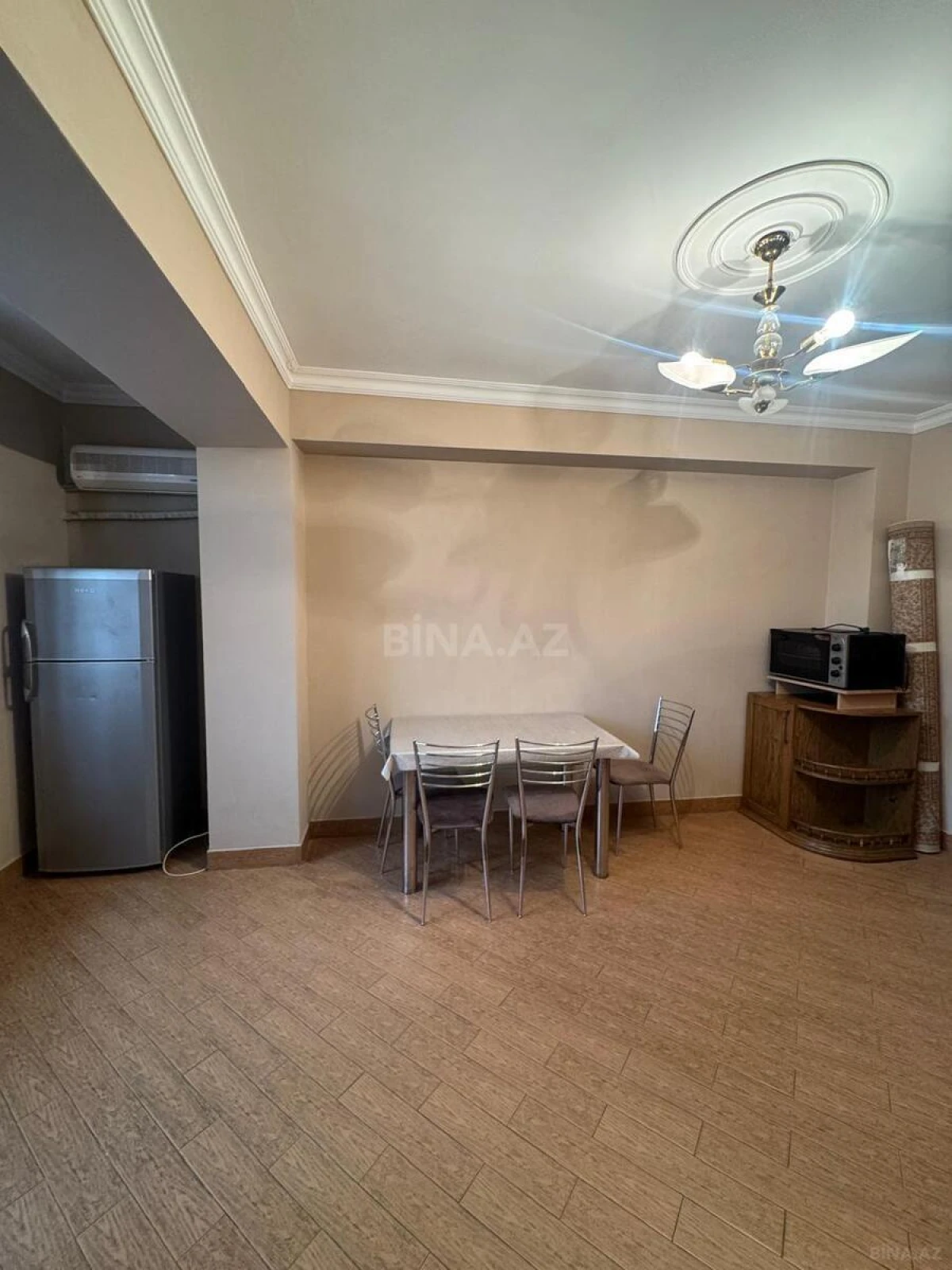 Kirayə verilir 3 otaqlı mənzil 100 m²