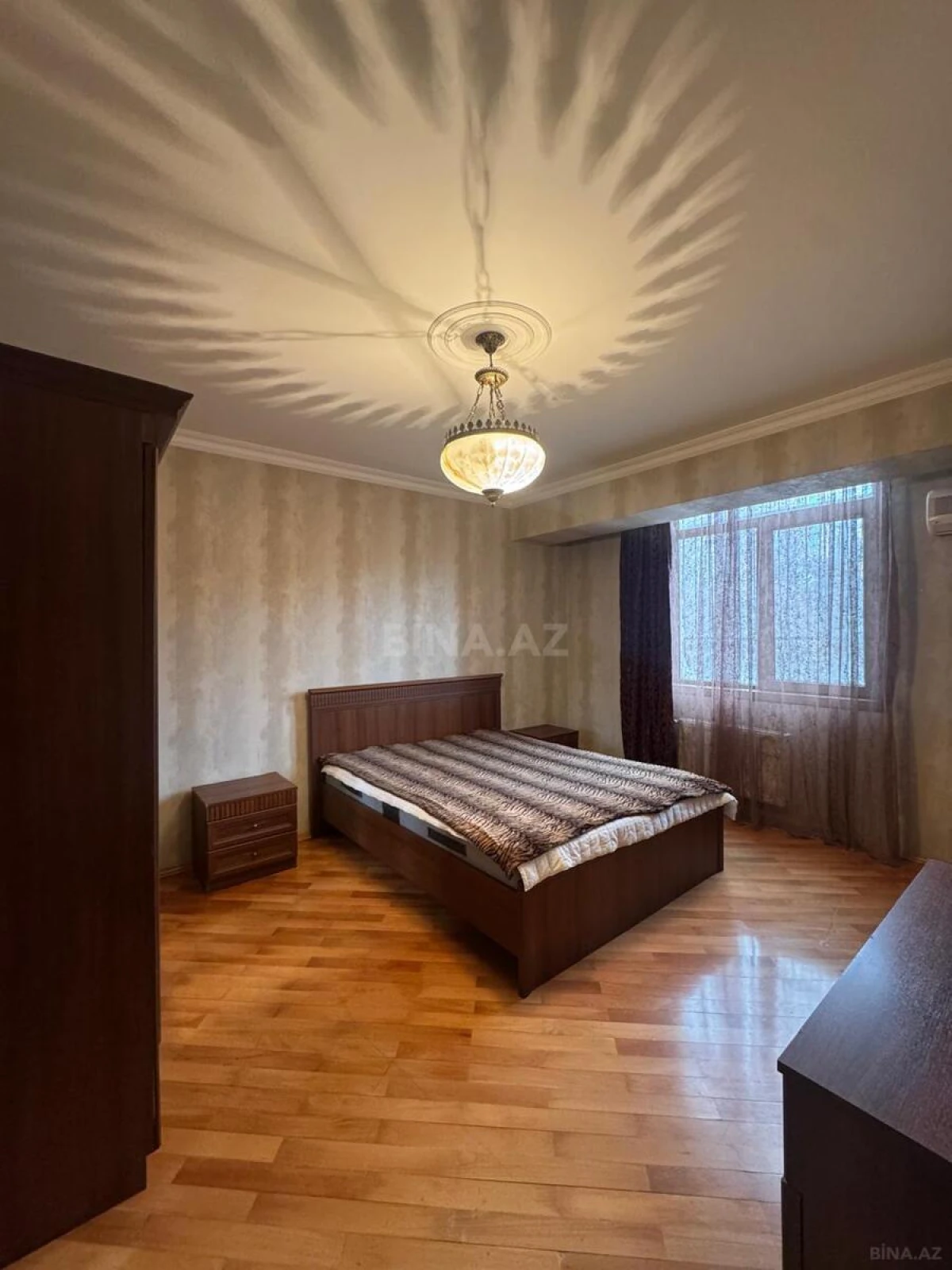 Kirayə verilir 3 otaqlı mənzil 100 m²