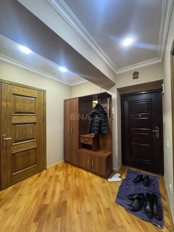 Kirayə verilir 3 otaqlı mənzil 100 m²