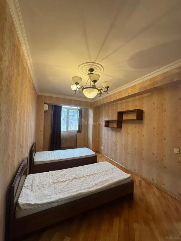 Kirayə verilir 3 otaqlı mənzil 100 m²