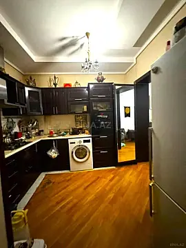 Satılır 2 otaqlı mənzil 70 m²