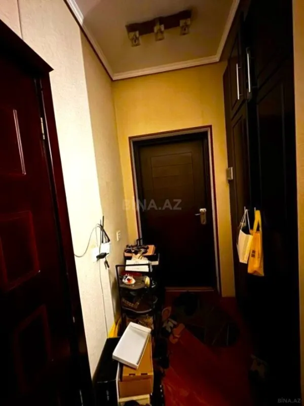 Satılır 2 otaqlı mənzil 70 m²