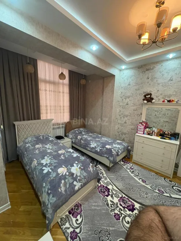 Satılır 3 otaqlı mənzil 80 m²