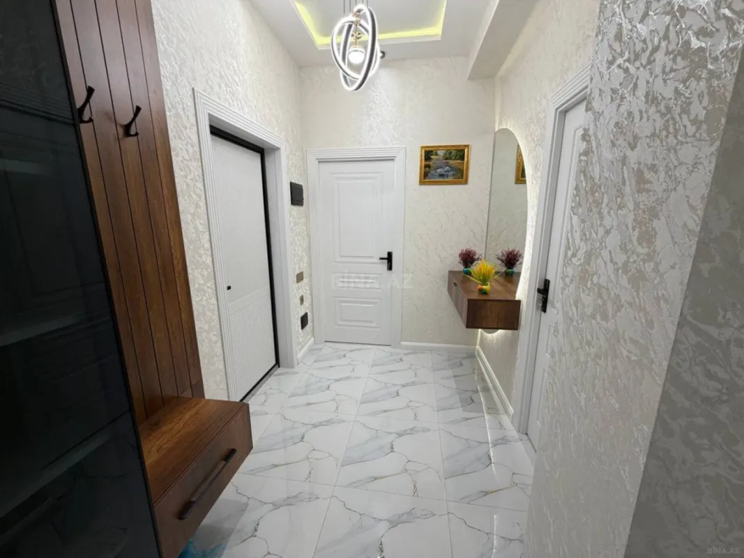 Satılır 3 otaqlı mənzil 70 m²