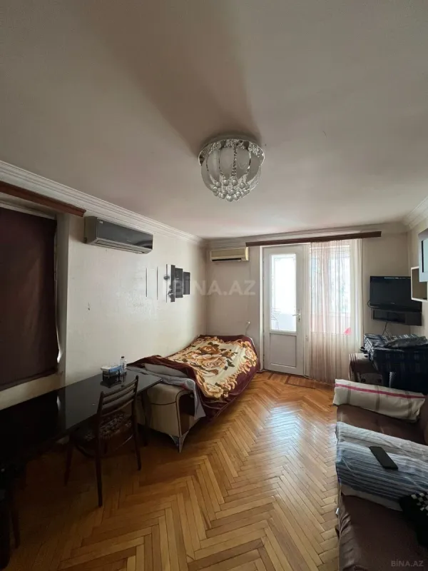 Satılır 1 otaqlı mənzil 32 m²