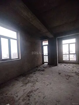 Satılır 3 otaqlı mənzil 137 m²