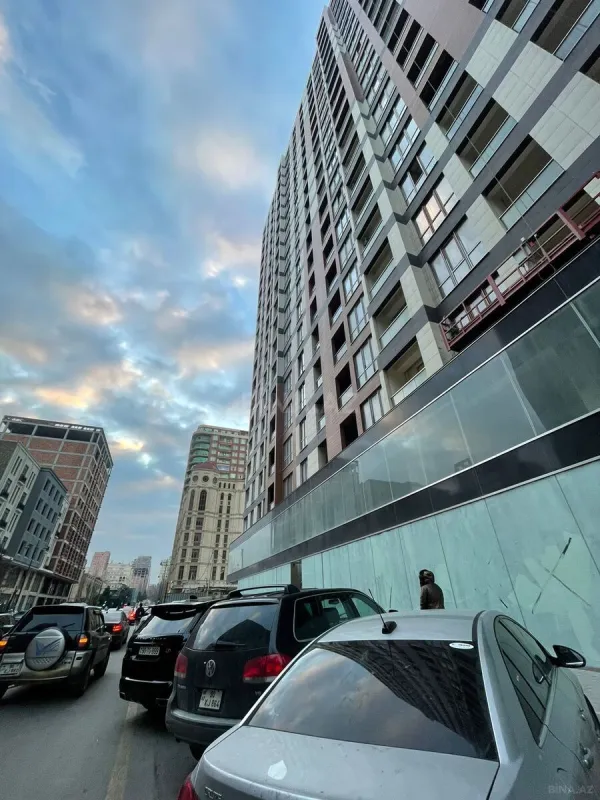 Satılır 2 otaqlı mənzil 55 m²