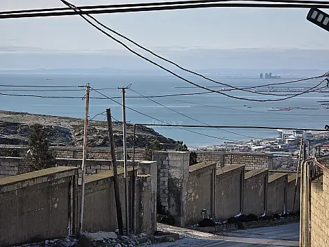 Satılır torpaq sahəsi 6 m²