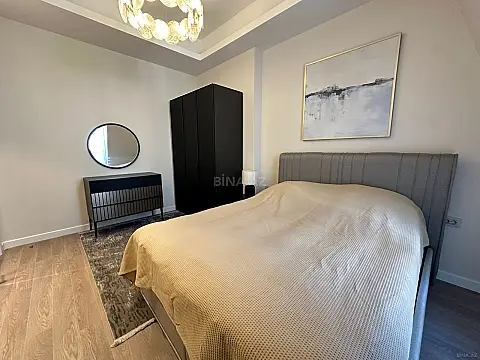 Kirayə verilir 2 otaqlı mənzil 105 m²