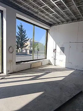 Satılır obyekt 222.7 m²