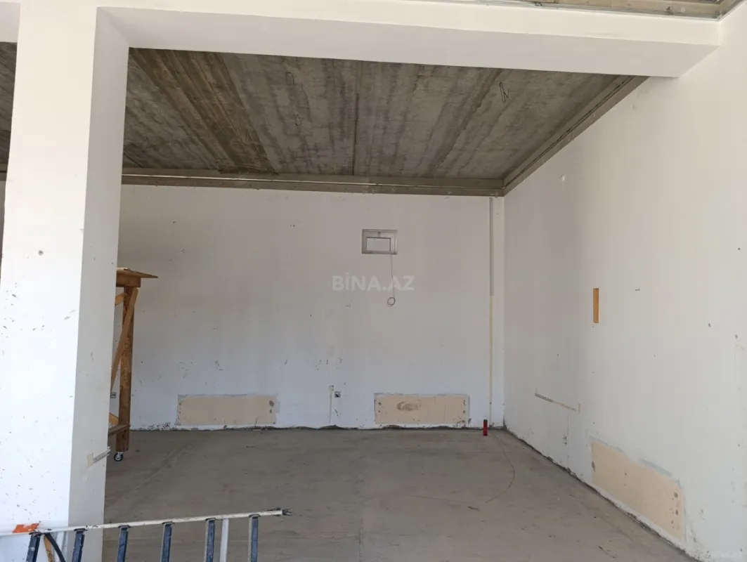 Satılır obyekt 222.7 m²