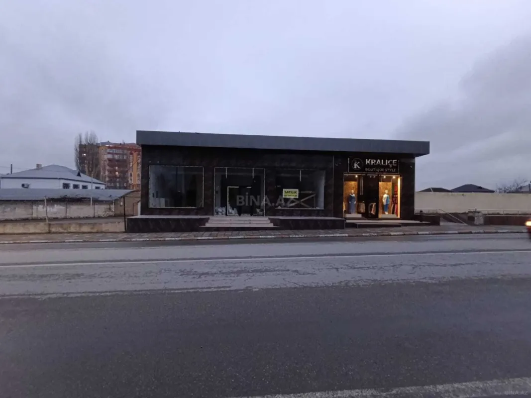 Satılır obyekt 222.7 m²