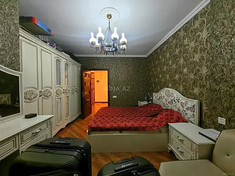 Satılır 2 otaqlı mənzil 68 m²