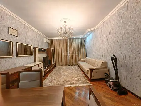 Satılır 2 otaqlı mənzil 68 m²