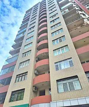 Satılır 3 otaqlı mənzil 155 m²