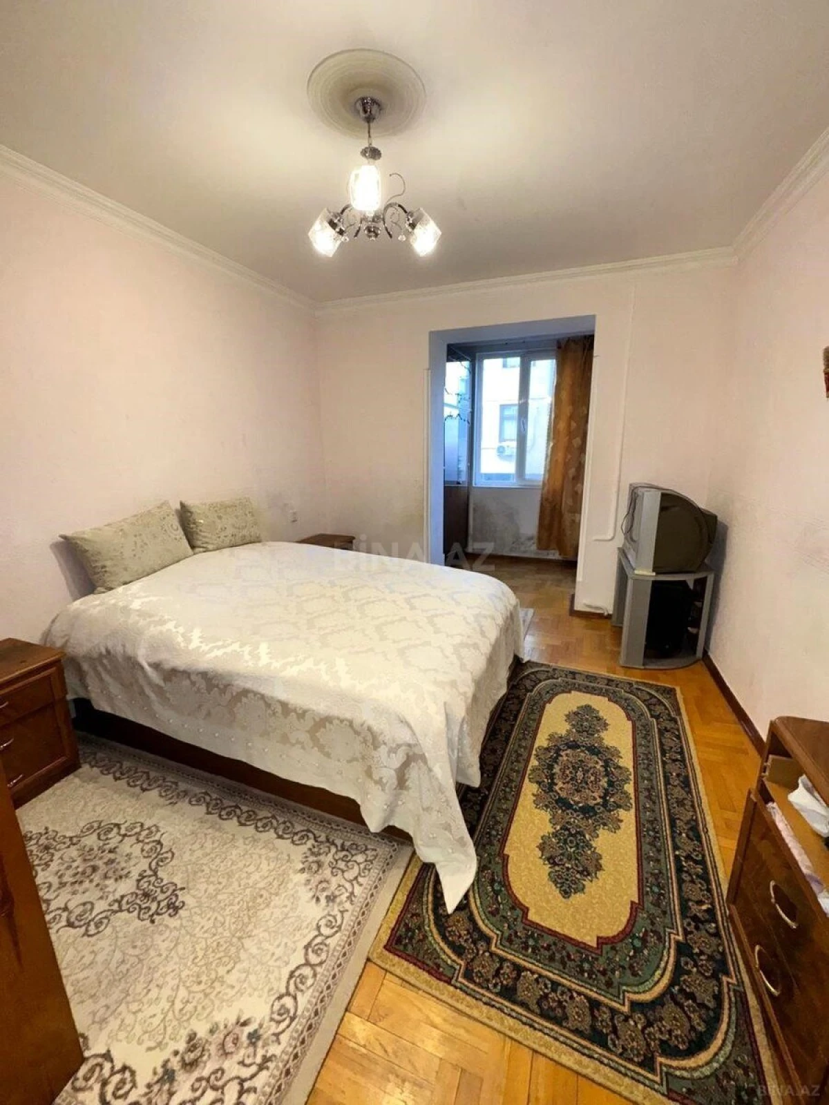 Satılır 2 otaqlı mənzil 60 m²