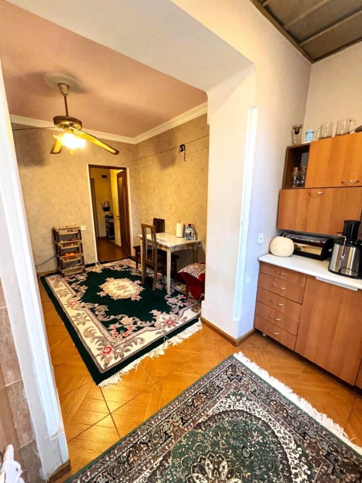 Satılır 2 otaqlı mənzil 60 m²