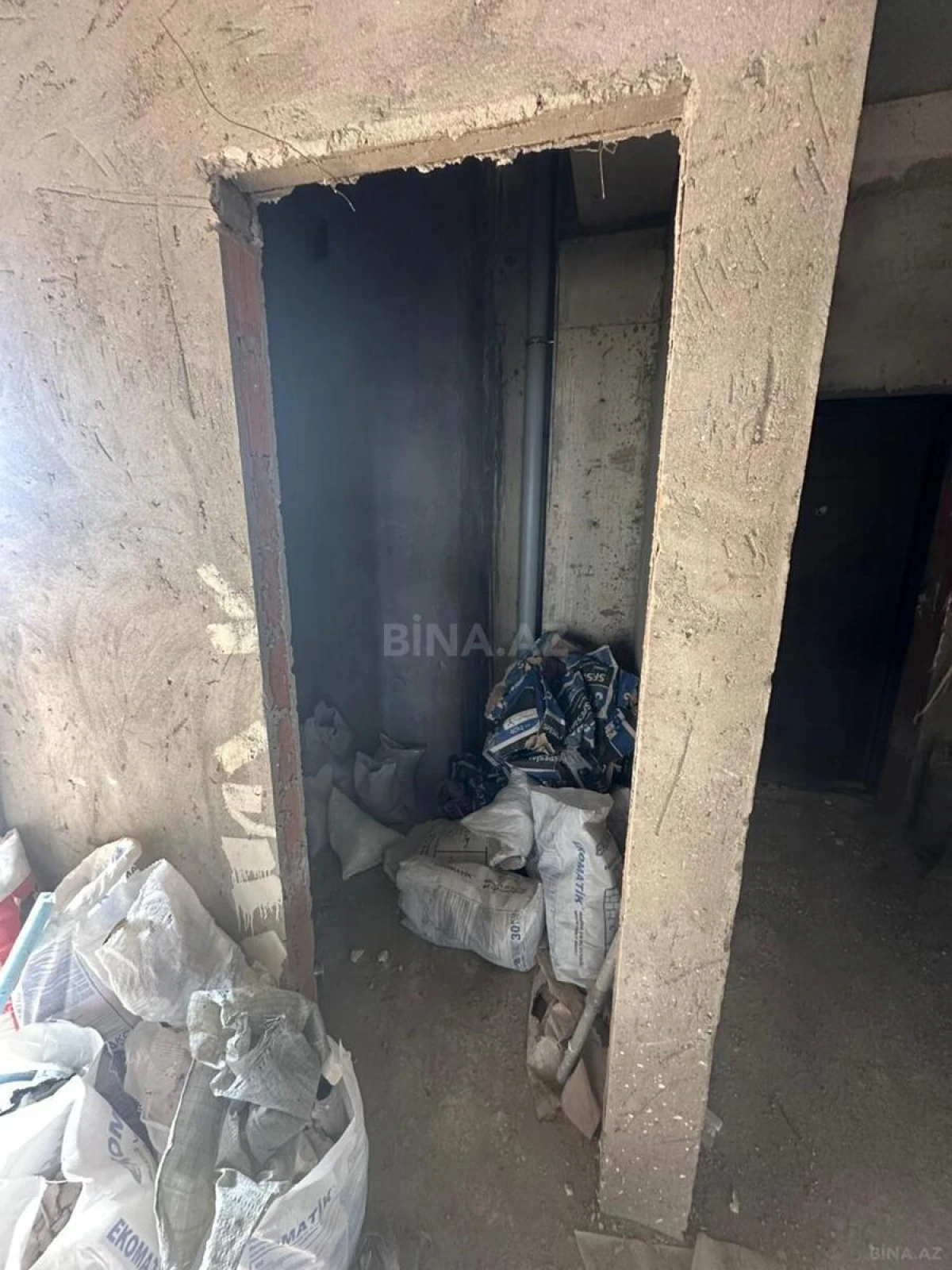 Satılır 3 otaqlı mənzil 99 m²