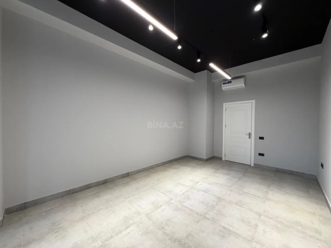 Satılır 4 otaqlı ofis 264 m²