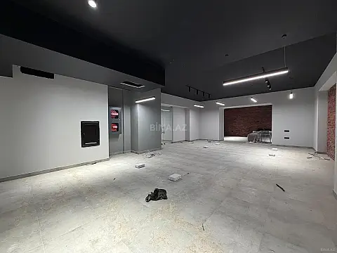 Satılır 4 otaqlı ofis 264 m²