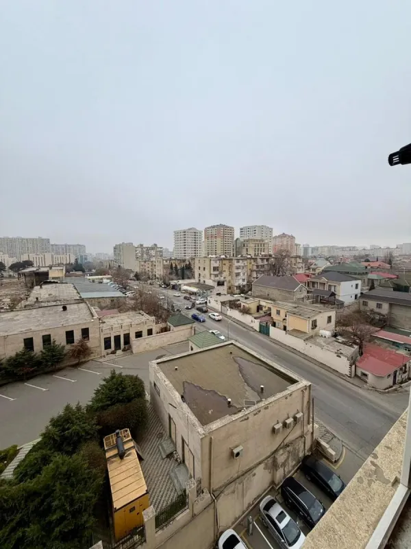 Satılır 3 otaqlı mənzil 110 m²