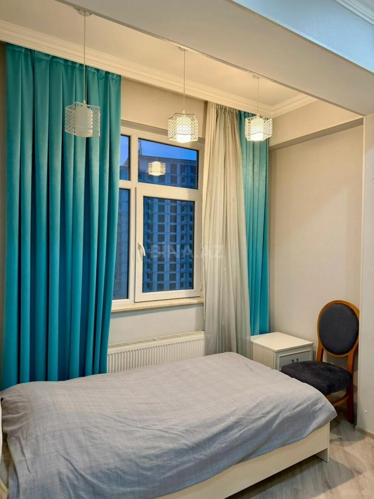 Satılır 3 otaqlı mənzil 110 m²