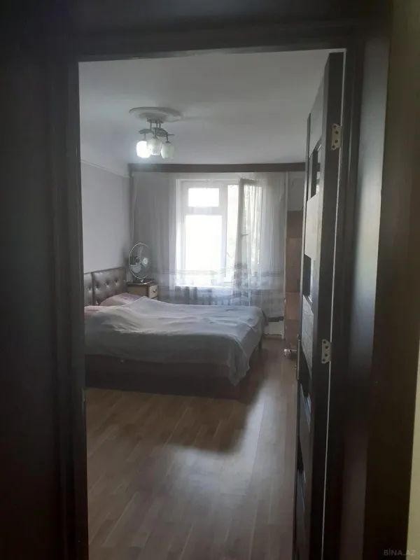 Satılır 3 otaqlı mənzil 84 m²