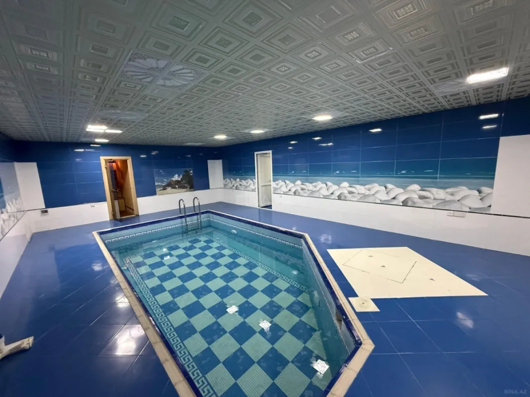 Kirayə verilir 9 otaqlı həyət evi 700 m²