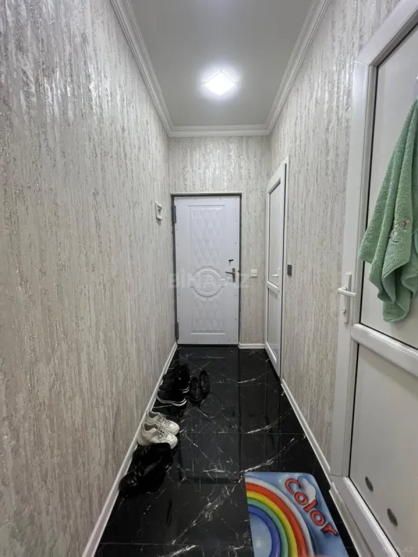 Satılır 2 otaqlı mənzil 58 m²