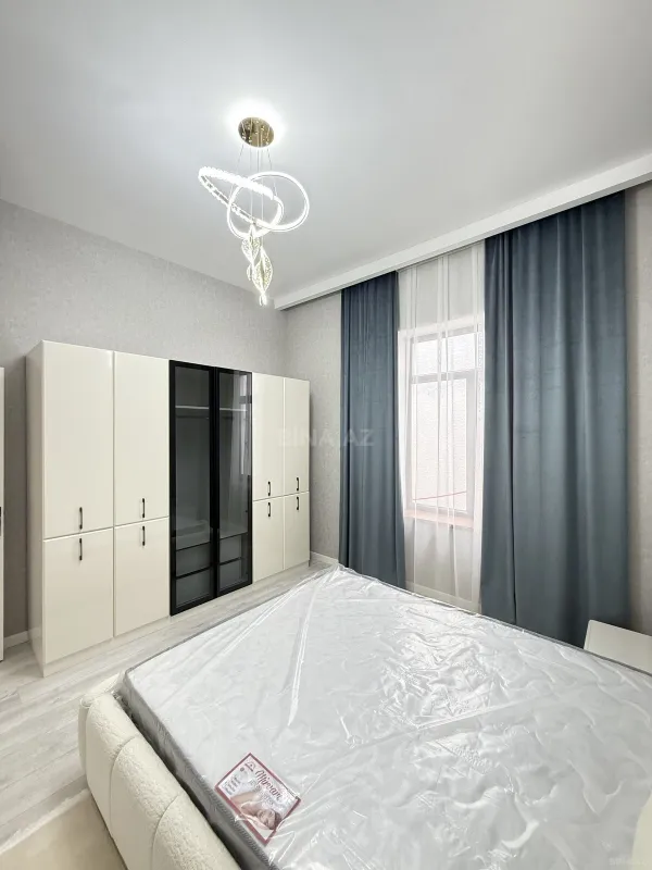 Satılır 4 otaqlı həyət evi 155 m²