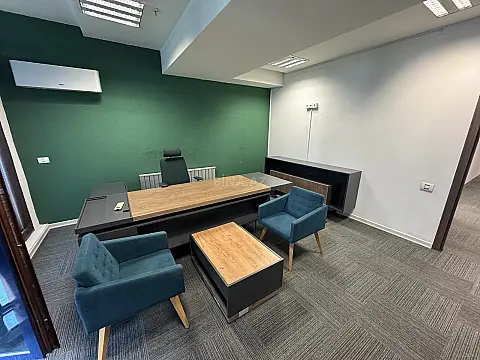 Kirayə verilir 3 otaqlı ofis 95 m²