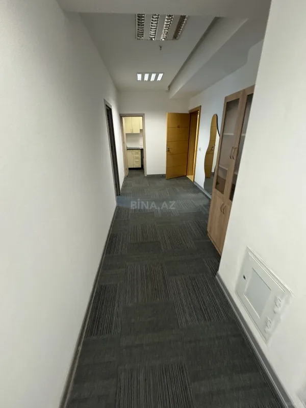 Kirayə verilir 3 otaqlı ofis 95 m²