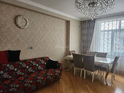 Satılır 3 otaqlı mənzil 120 m²