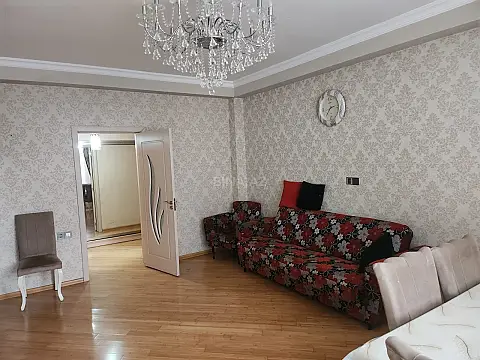 Satılır 3 otaqlı mənzil 120 m² — Bakı, Həzi Aslanov qəs. 3 otaq 120.00 m²