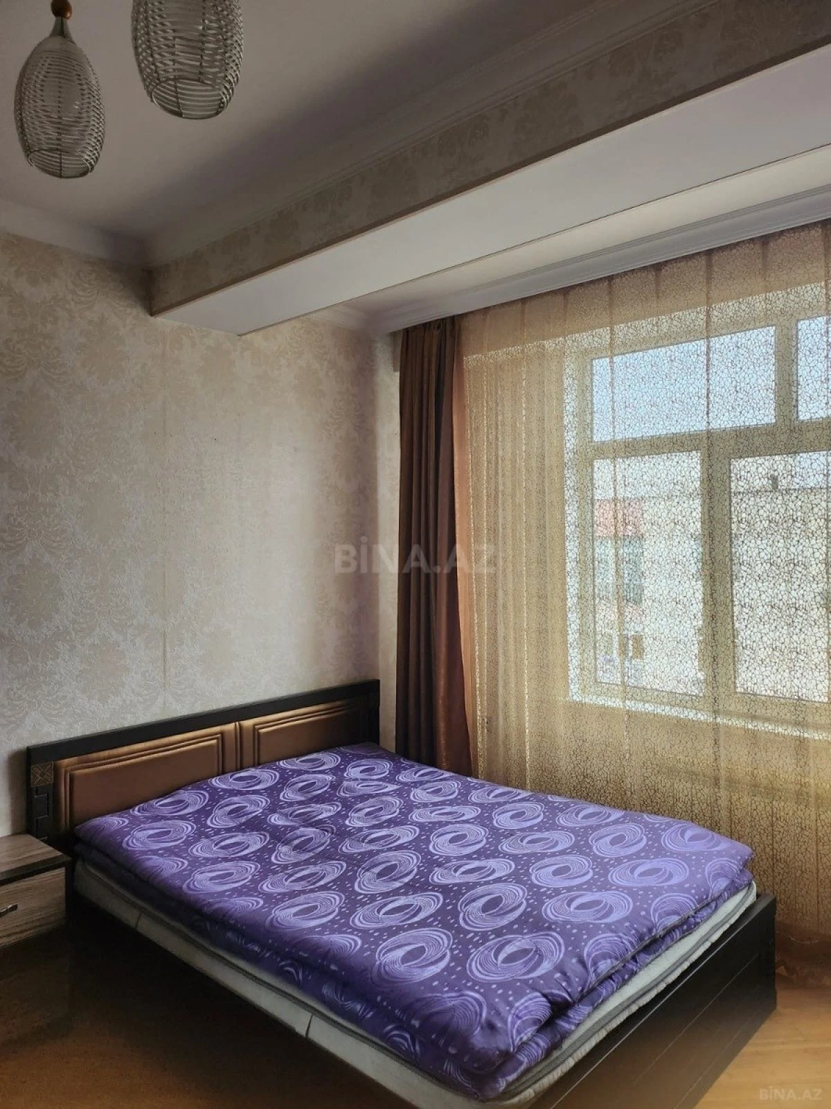 Satılır 3 otaqlı mənzil 120 m²