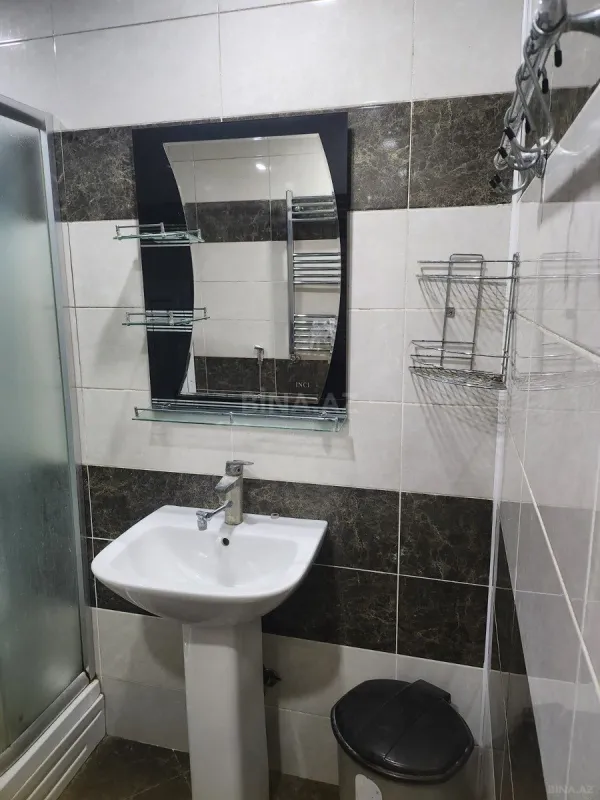 Satılır 3 otaqlı mənzil 120 m²