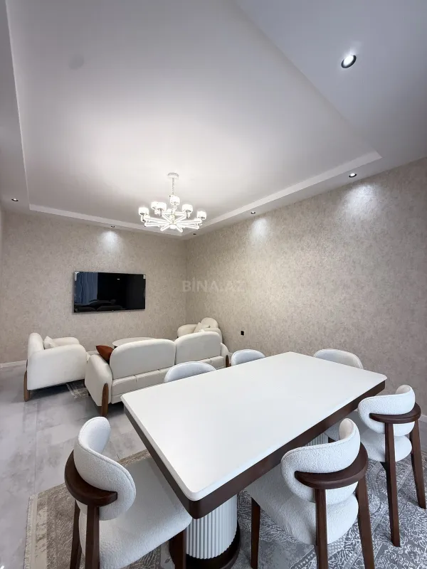 Satılır 4 otaqlı həyət evi 155 m²