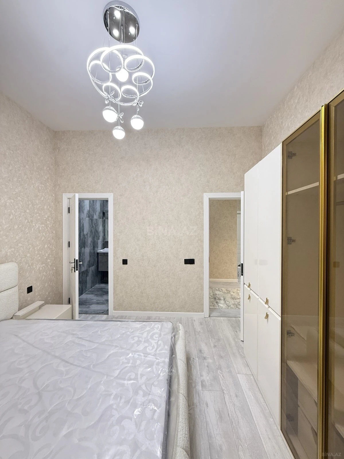 Satılır 4 otaqlı həyət evi 155 m²
