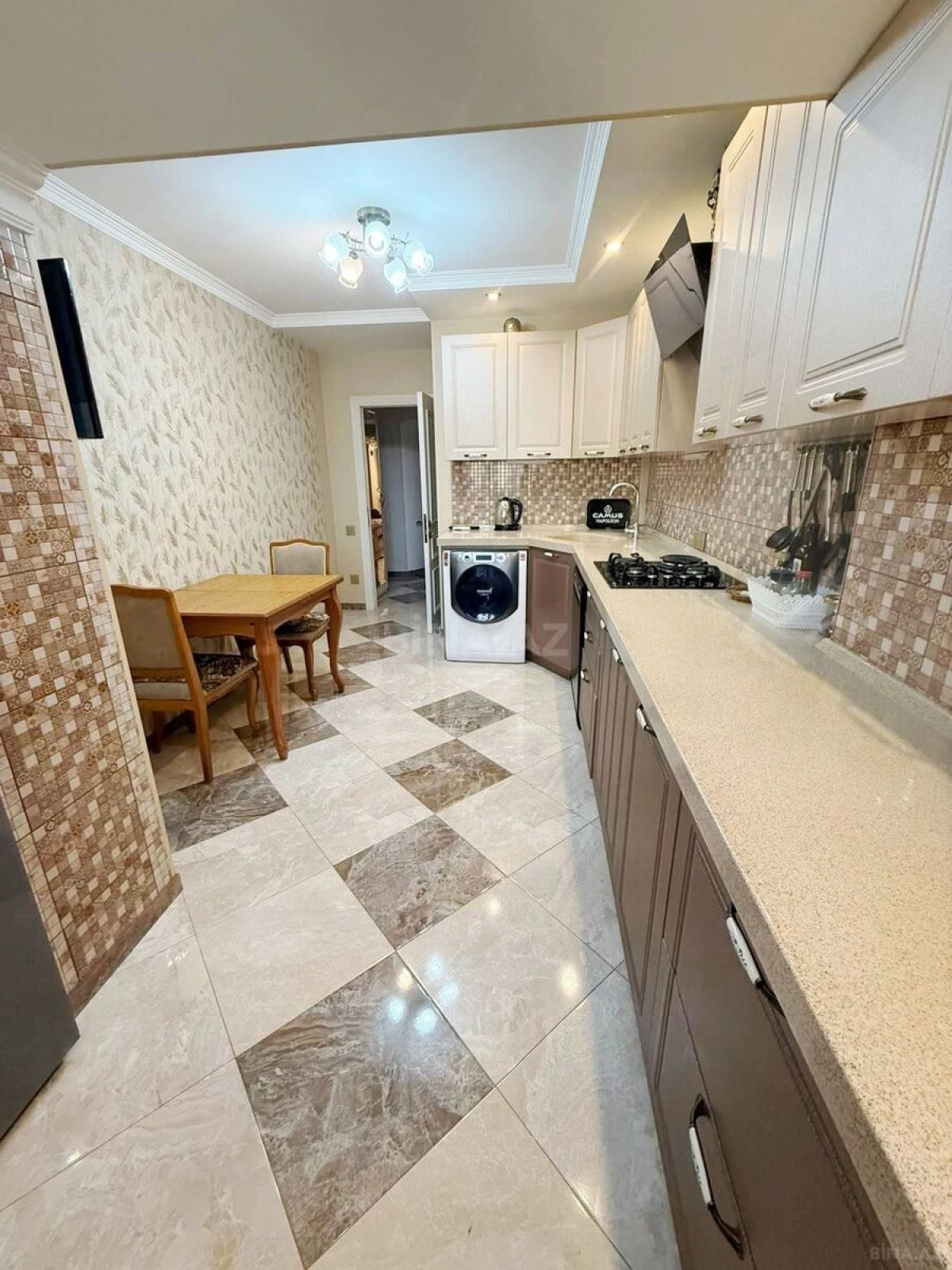 Kirayə verilir 3 otaqlı mənzil 90 m²