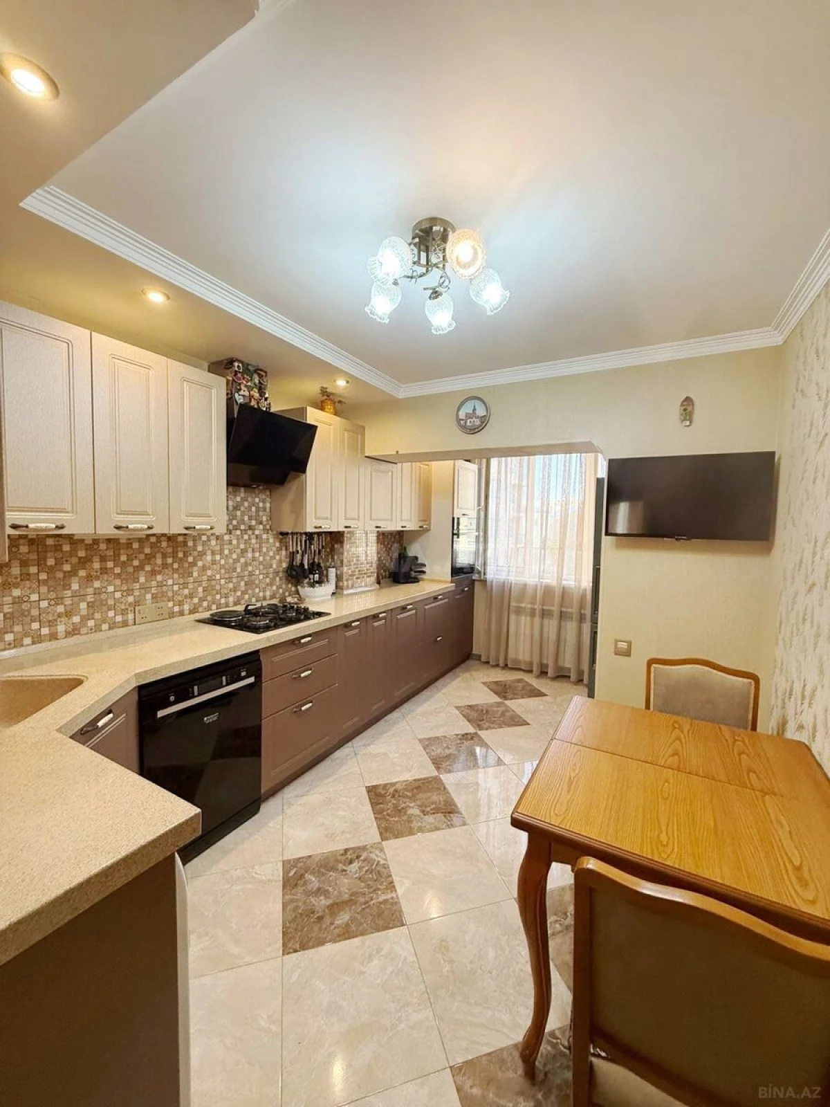 Kirayə verilir 3 otaqlı mənzil 90 m²