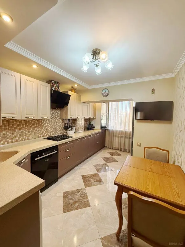 Kirayə verilir 3 otaqlı mənzil 90 m²