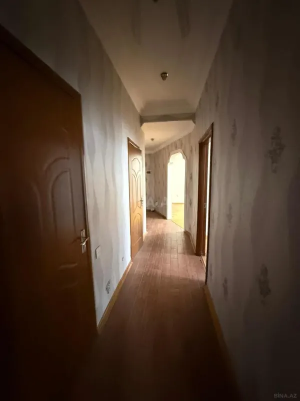 Satılır 2 otaqlı mənzil 95 m²