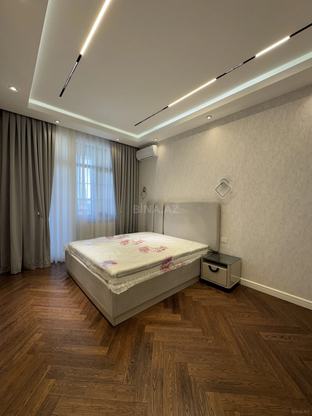 Kirayə verilir 2 otaqlı mənzil 86 m²