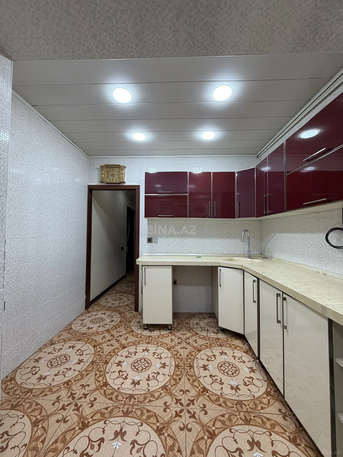 Satılır 3 otaqlı mənzil 90 m²