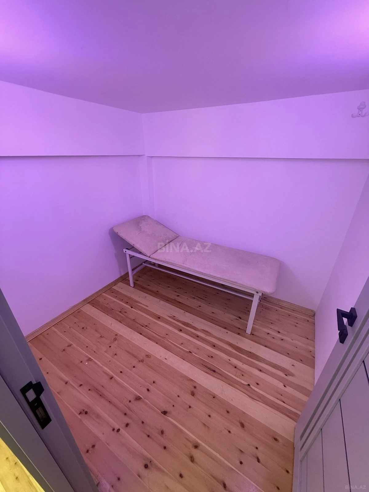 Satılır obyekt 60 m²