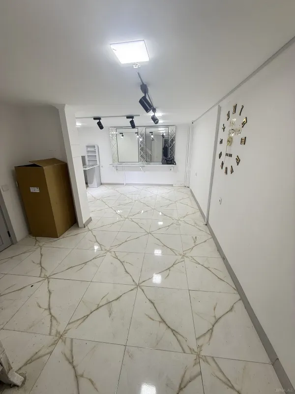 Satılır obyekt 60 m²