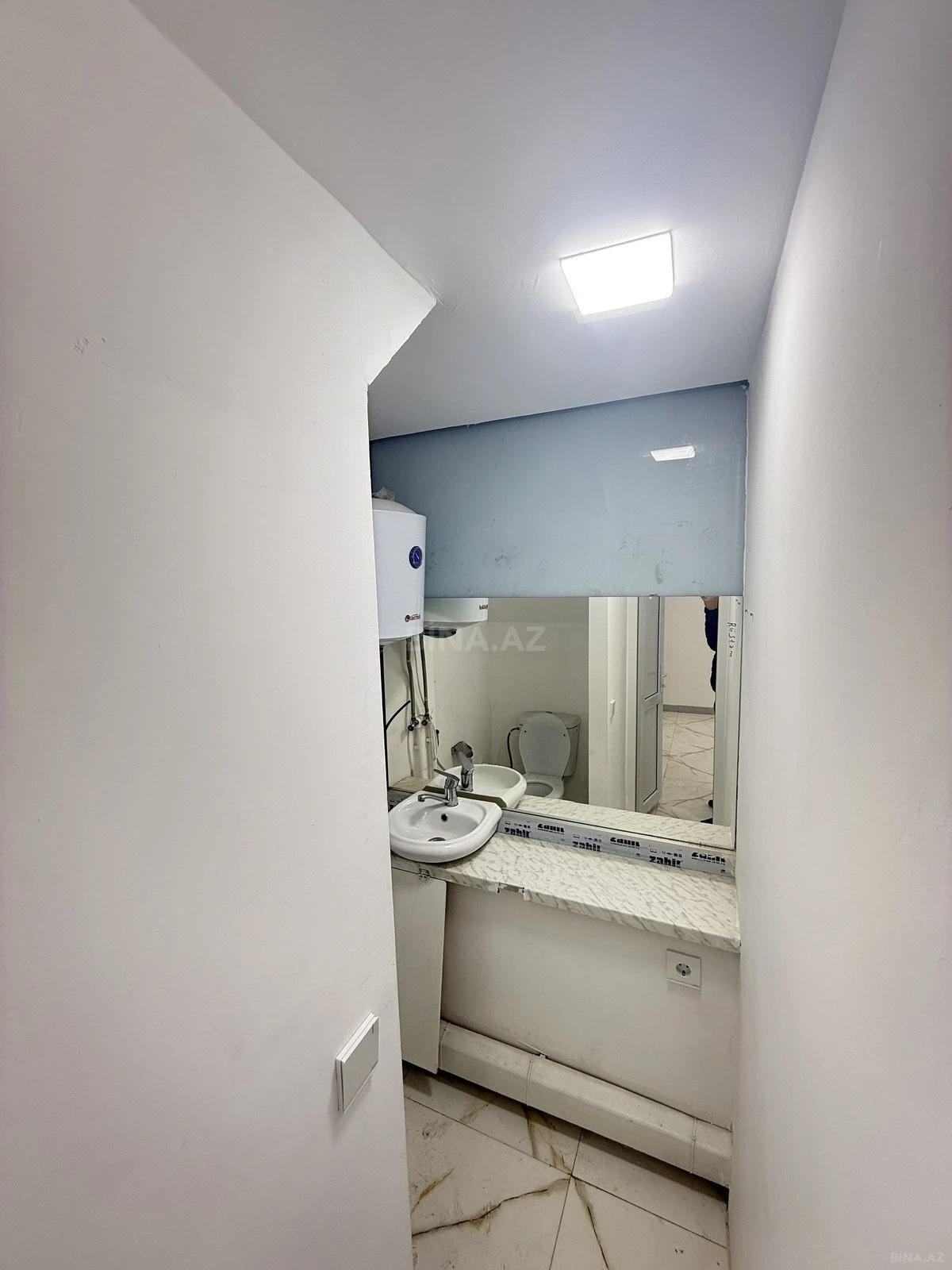 Satılır obyekt 60 m²