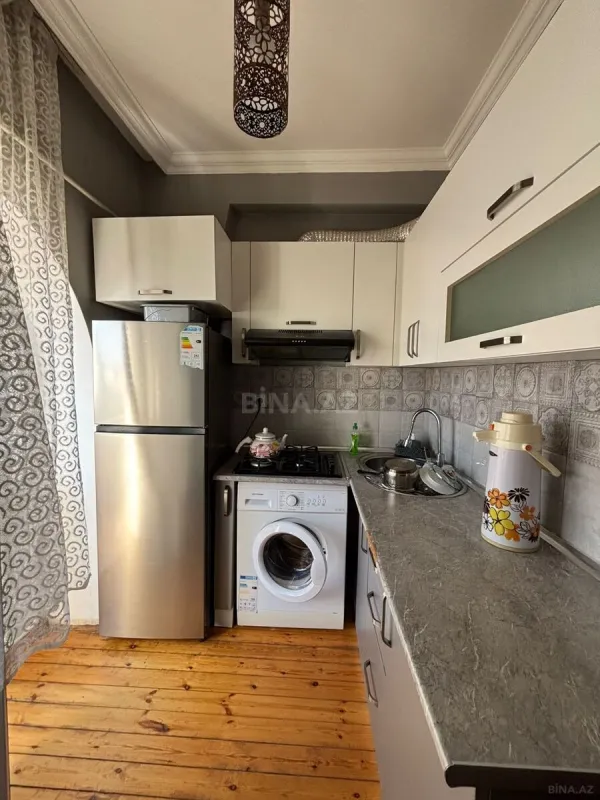 Satılır 1 otaqlı mənzil 47 m²